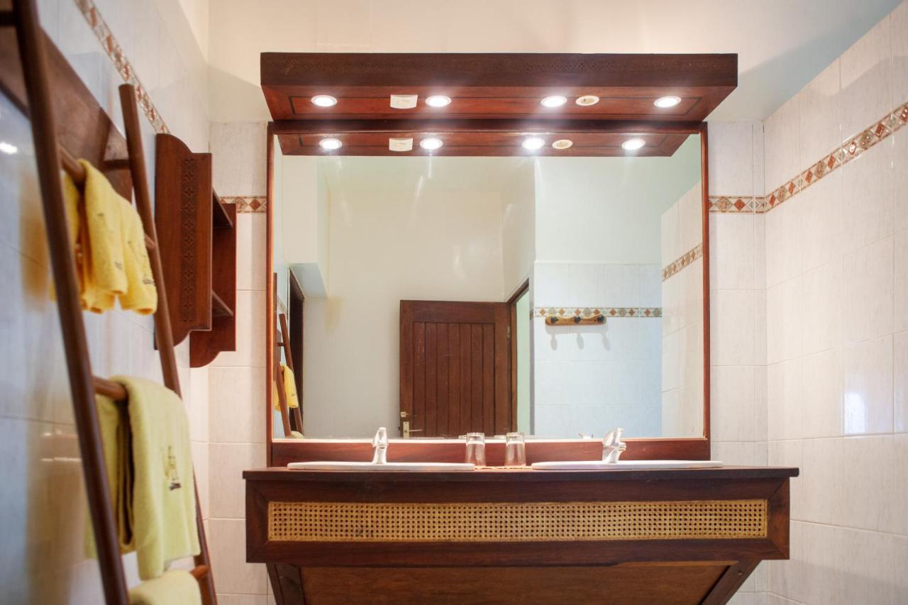 Vanila Hotel&Spa Ambaro Esterno foto
